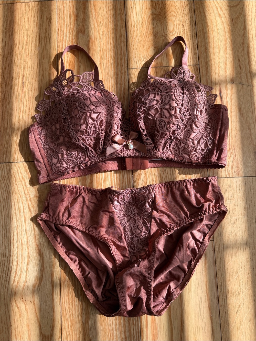Imported Lace Bra & Brief Set - Size Small